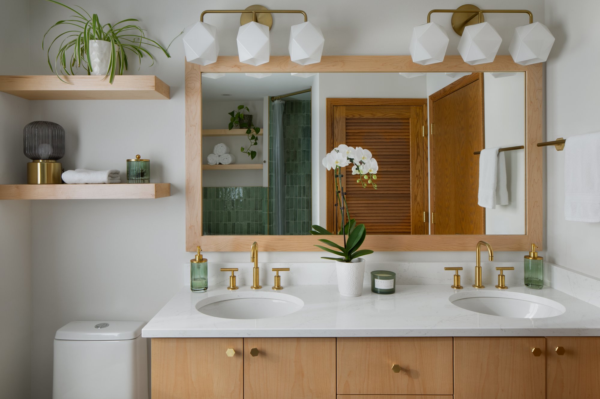 Dual Sinks in Bathroom Remodel