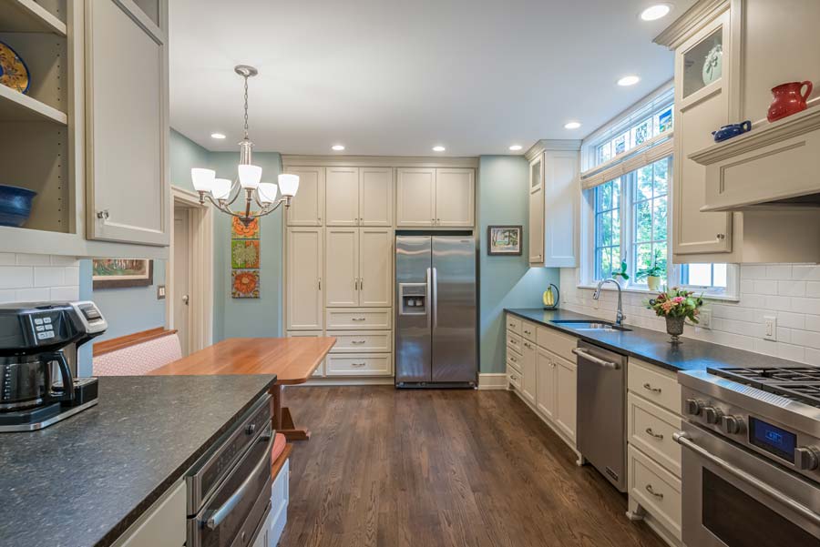 Stylish Kitchen Redesign in Cedarburg