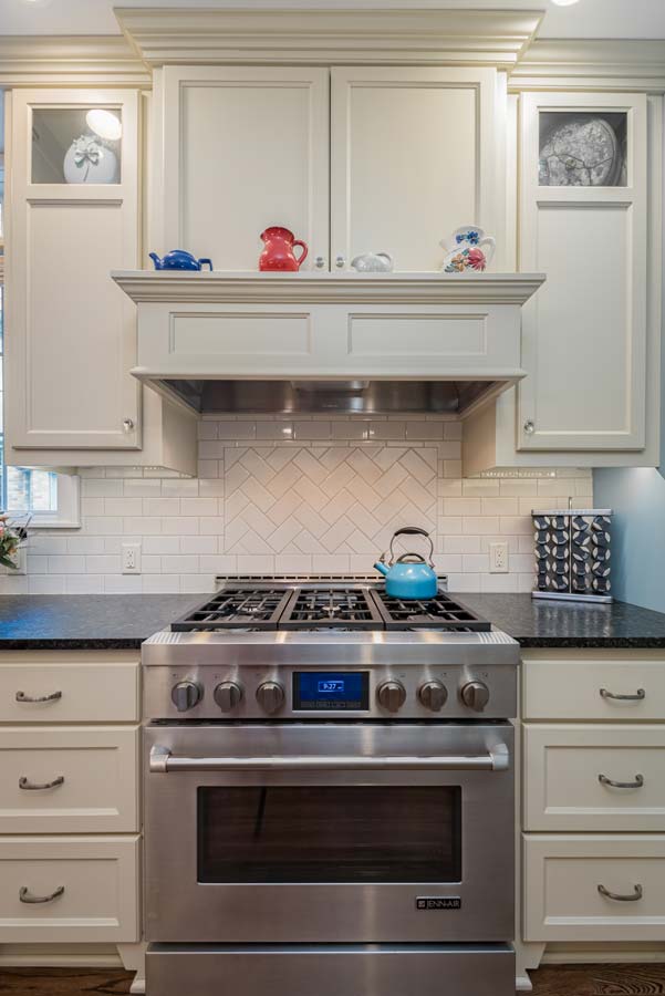 Stylish Kitchen Redesign in Cedarburg